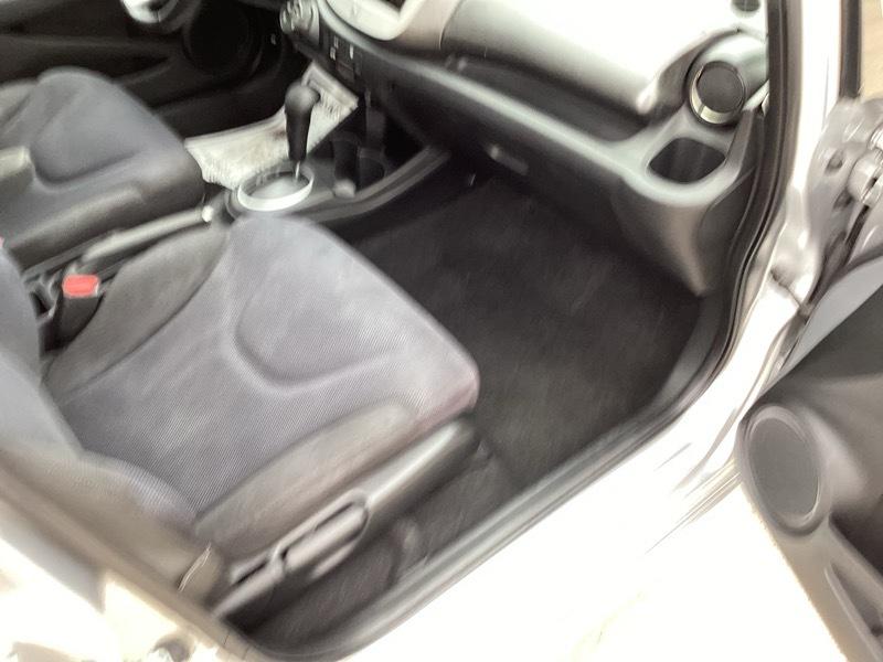 Honda Fit Sport 5-Speed AT 2013