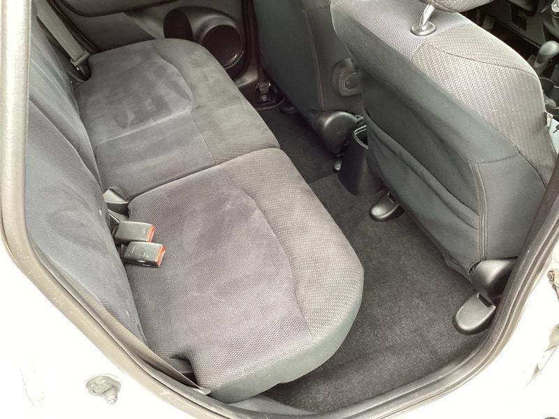 Honda Fit Sport 5-Speed AT 2013