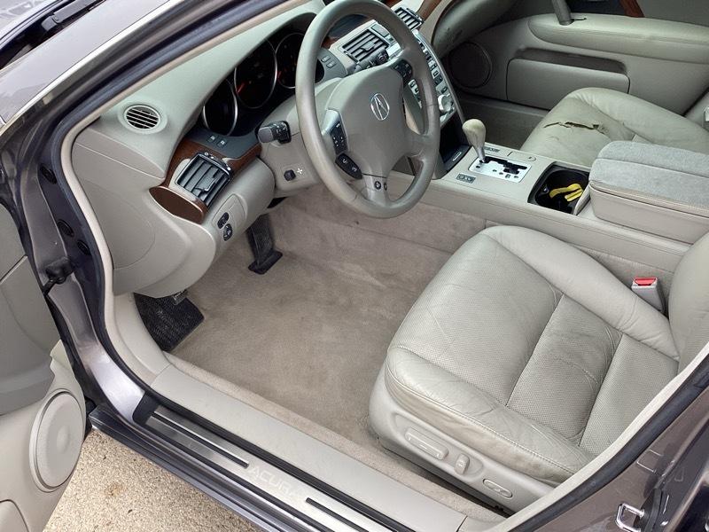 Acura RL SH AWD with Navigation System 2006