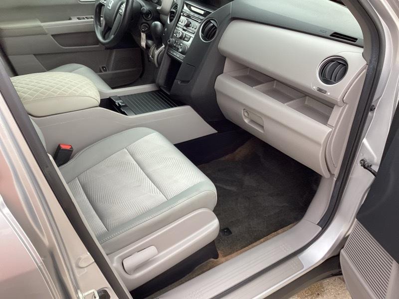 Honda Pilot LX 4WD 5-Spd AT 2013