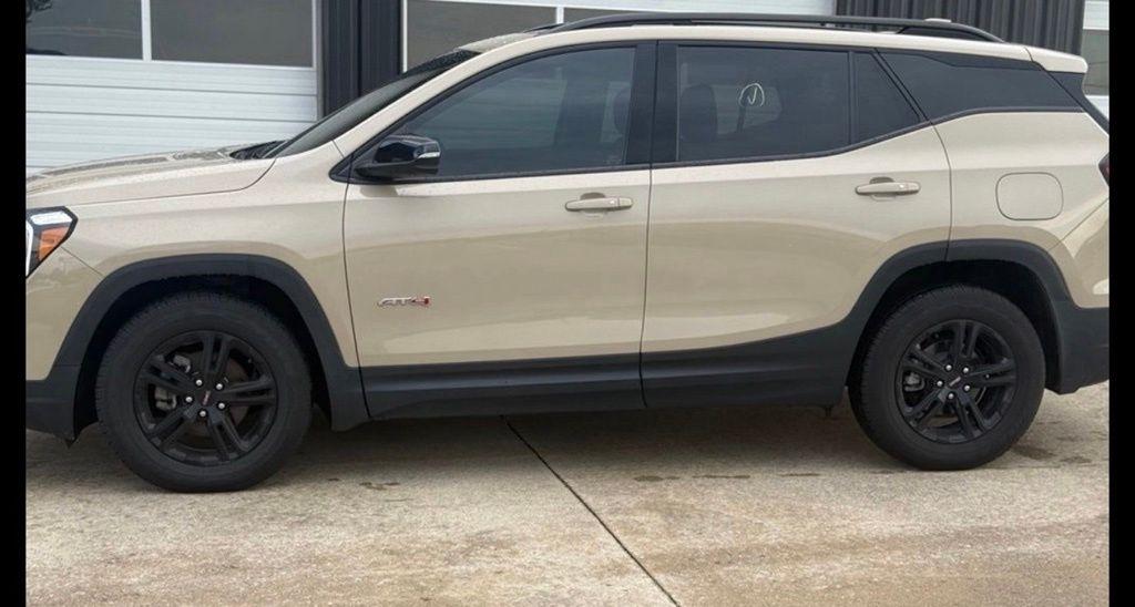 GMC Terrain  2022