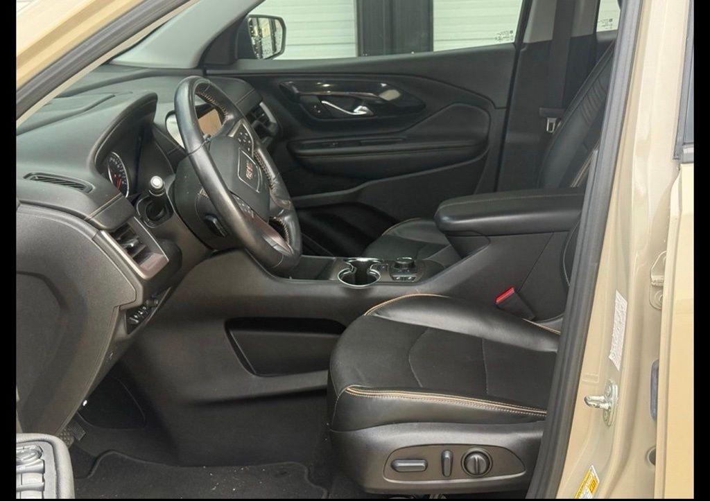 GMC Terrain  2022