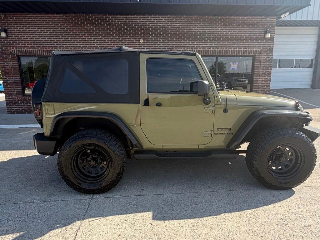 Jeep Wrangler  2013