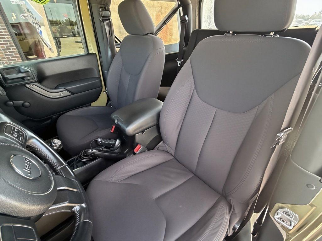 Jeep Wrangler  2013