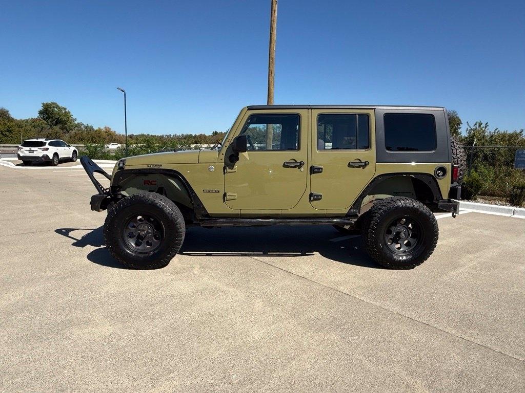 Jeep Wrangler 4WD 4dr Sport 2013