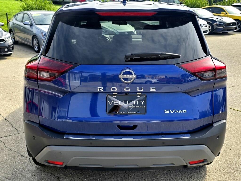 2023 Nissan Rogue SV photo 4