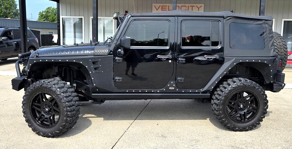2015 Jeep Wrangler Unlimited Sahara photo 4