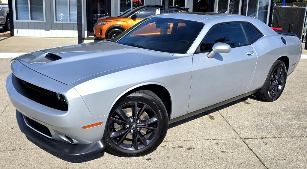 2020 Dodge Challenger GT photo 2