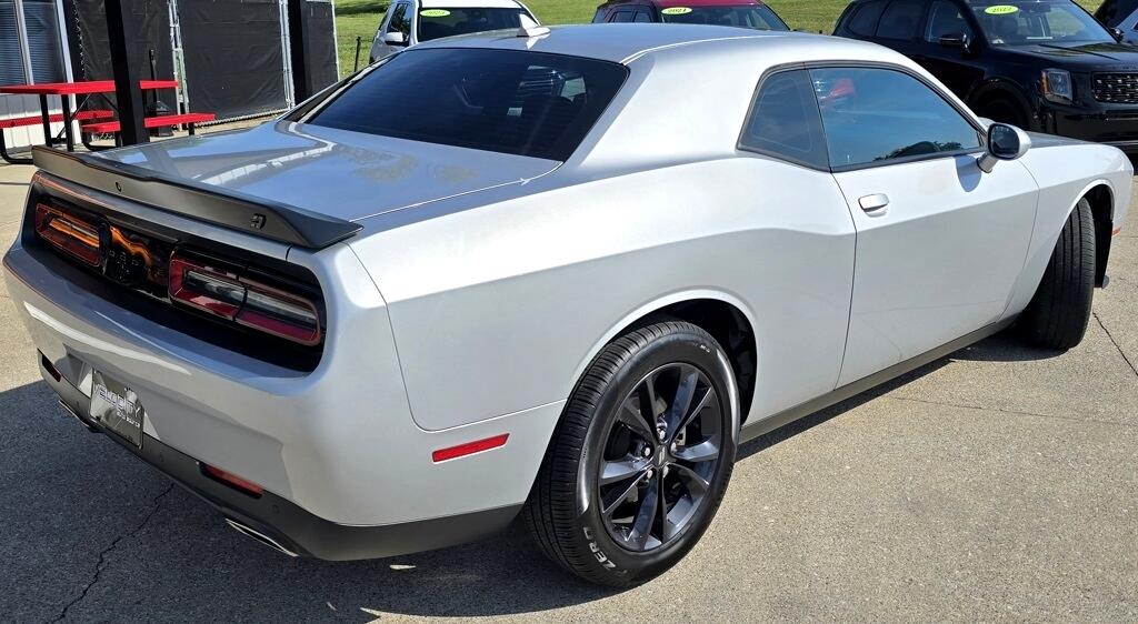 2020 Dodge Challenger GT photo 3