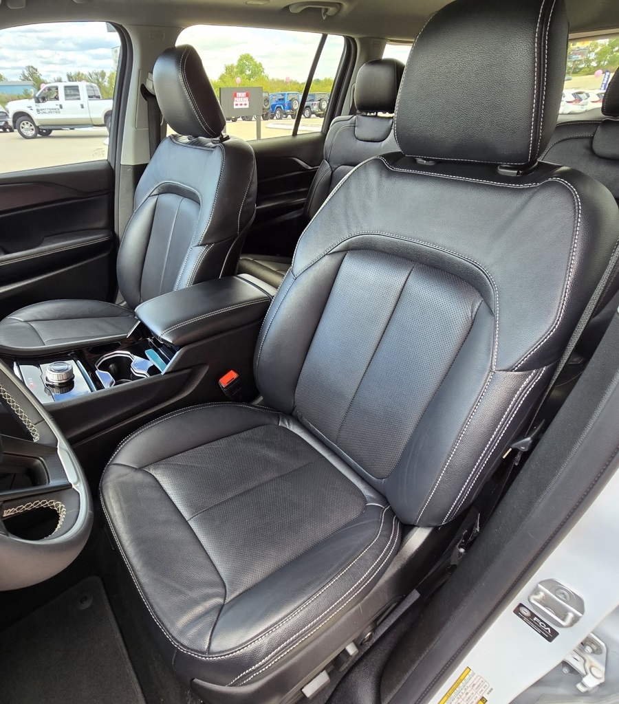 Jeep Grand Cherokee L  2023