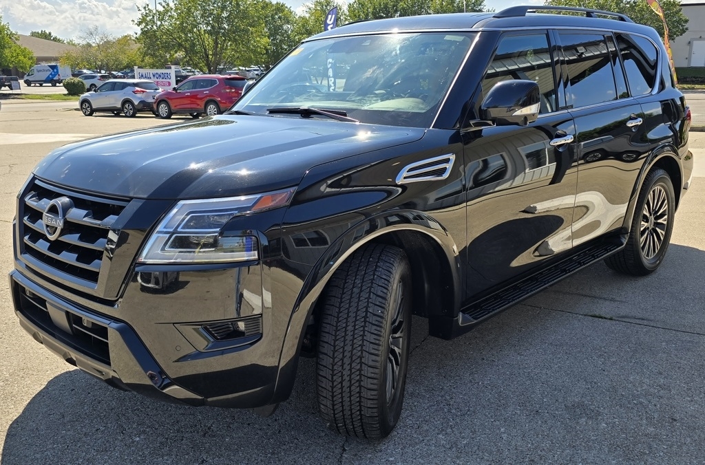 2023 Nissan Armada SL photo 4