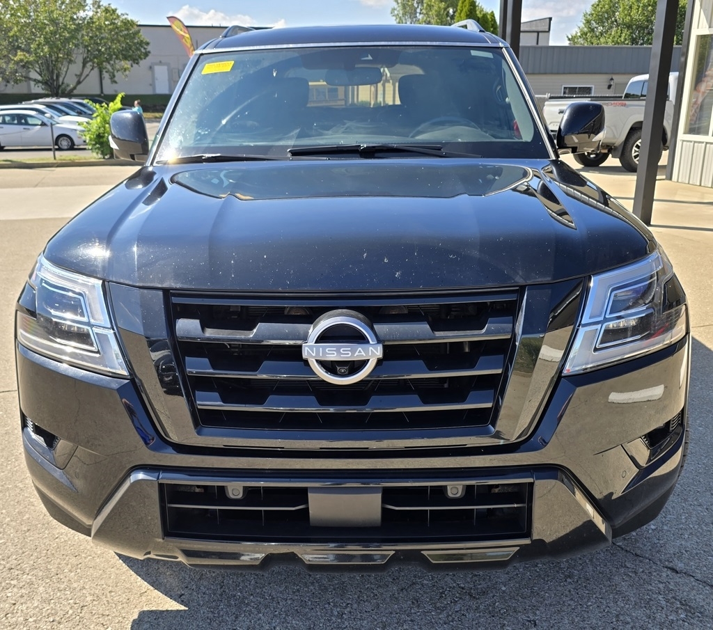 2023 Nissan Armada SL photo 5