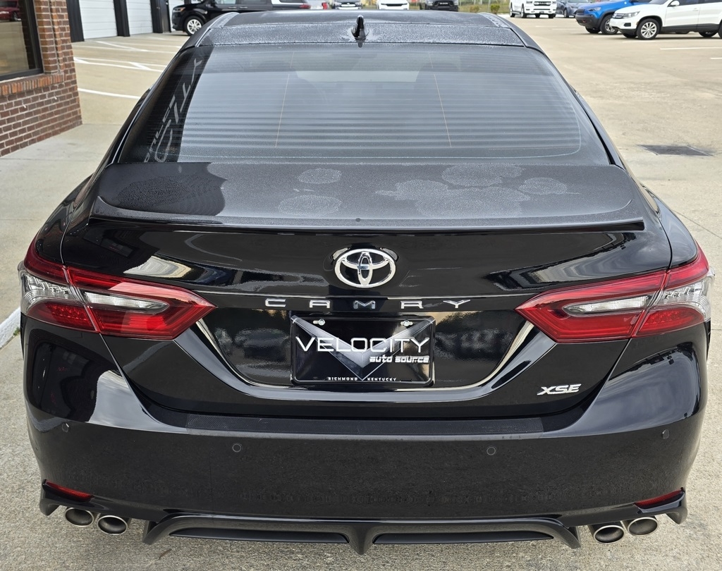 Toyota Camry  2022