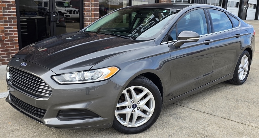 Ford Fusion  2016