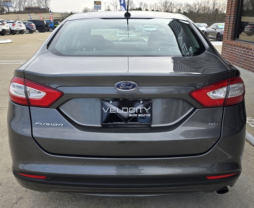 Ford Fusion  2016