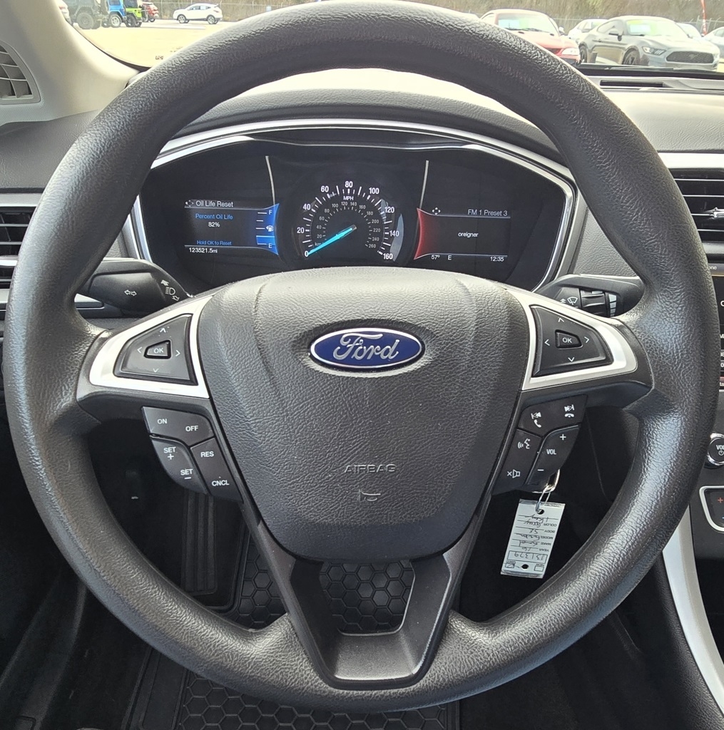 Ford Fusion  2016