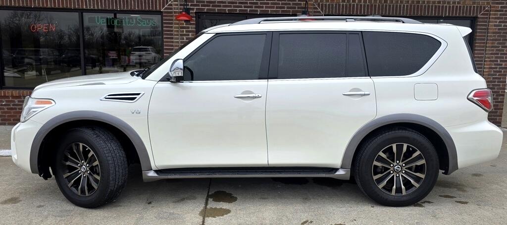 Nissan Armada  2017