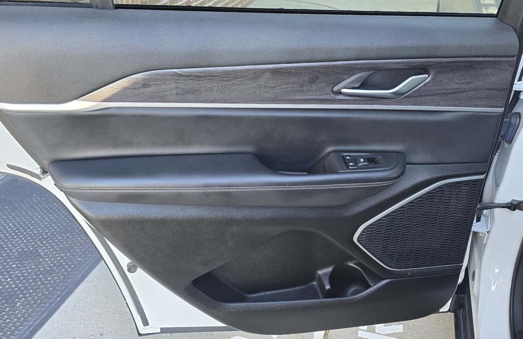 Jeep Grand Cherokee  2021