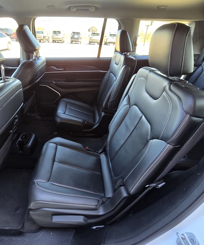 Jeep Grand Cherokee  2021