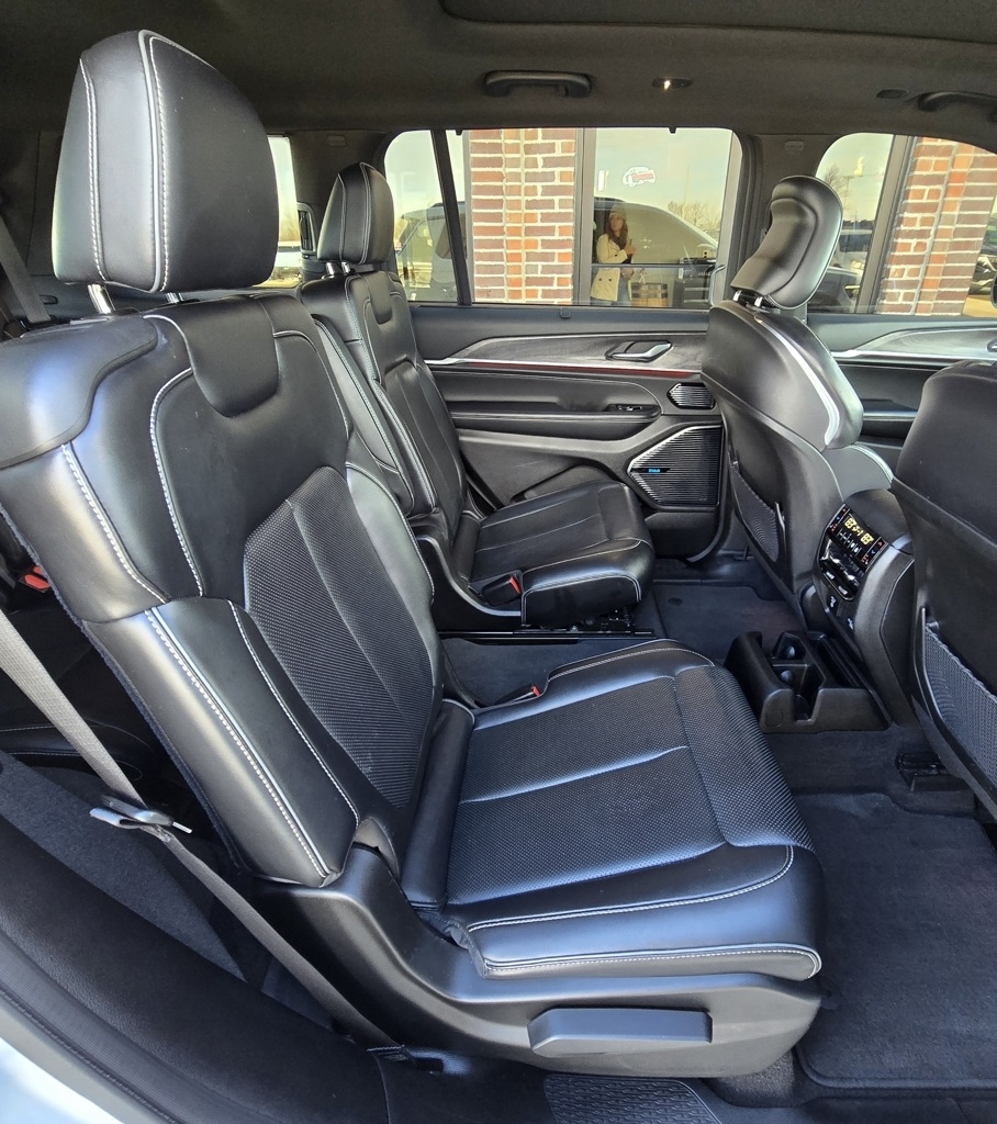 Jeep Grand Cherokee L  2021