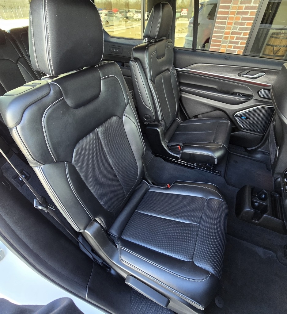 Jeep Grand Cherokee L  2021