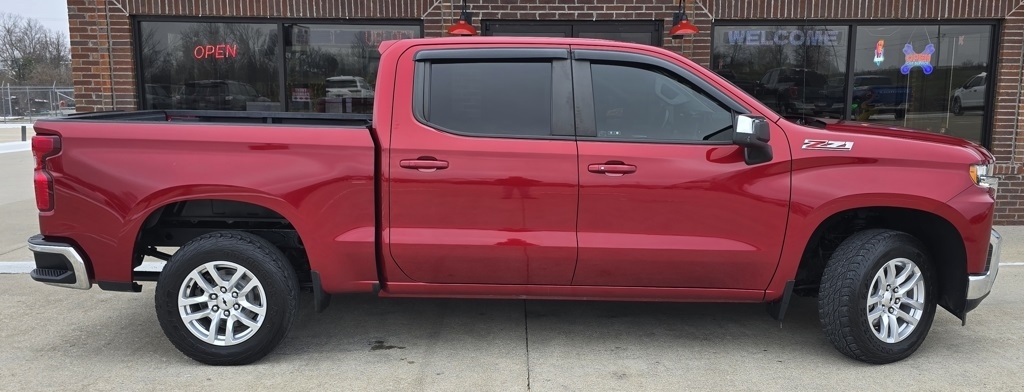 Chevrolet Silverado 1500  2021