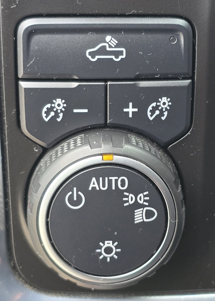 Chevrolet Silverado 1500  2021