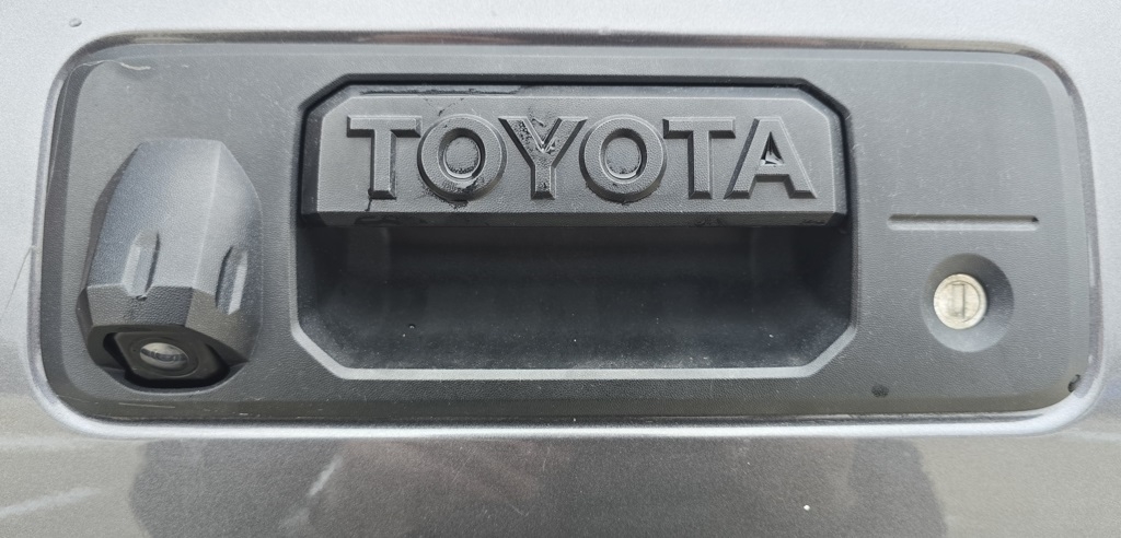 Toyota Tundra  2016