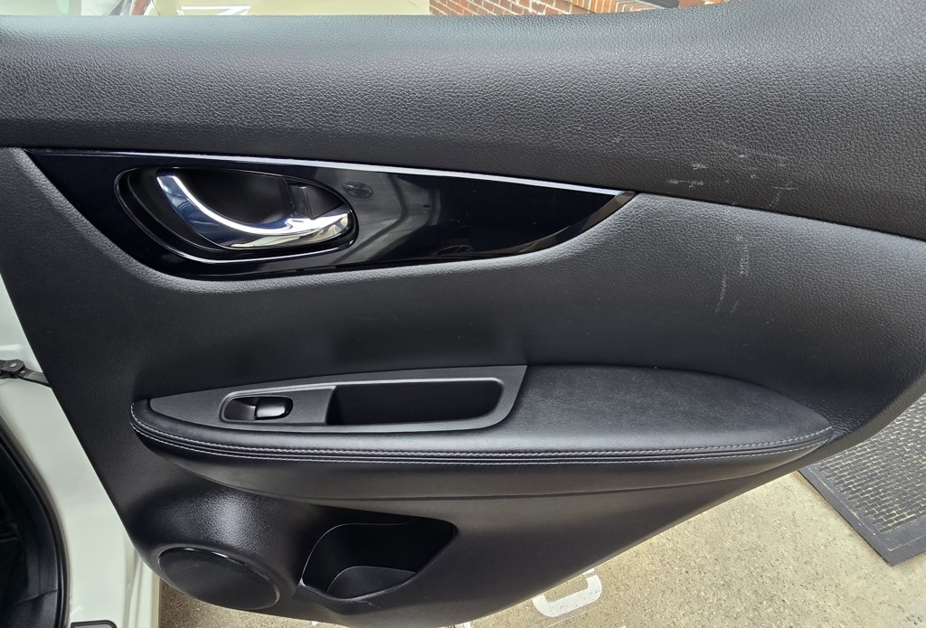 Nissan Rogue Sport  2017