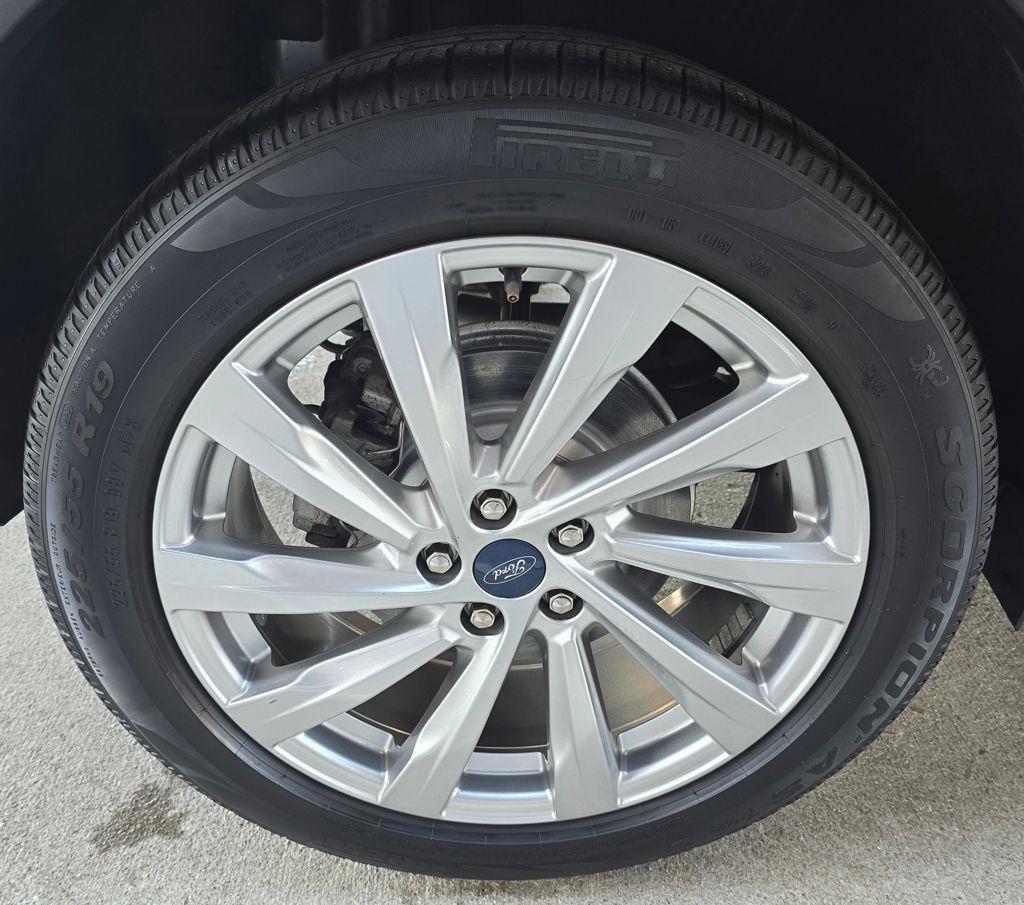 Ford Escape Hybrid  2022