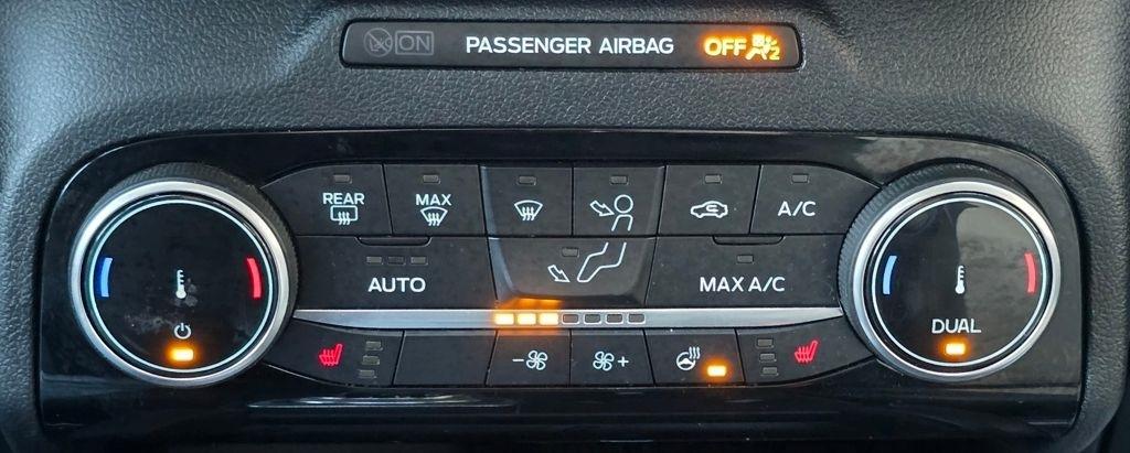 Ford Escape Hybrid  2022