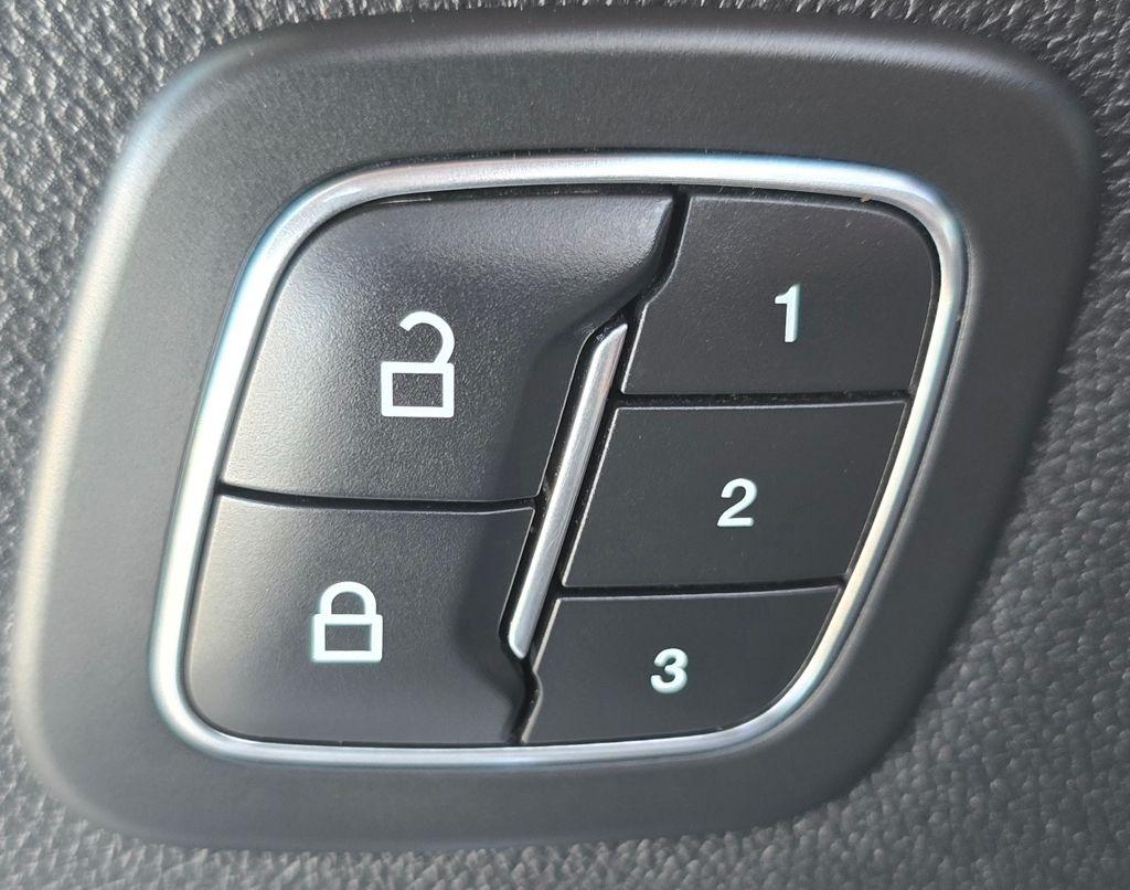 Ford Escape Hybrid  2022