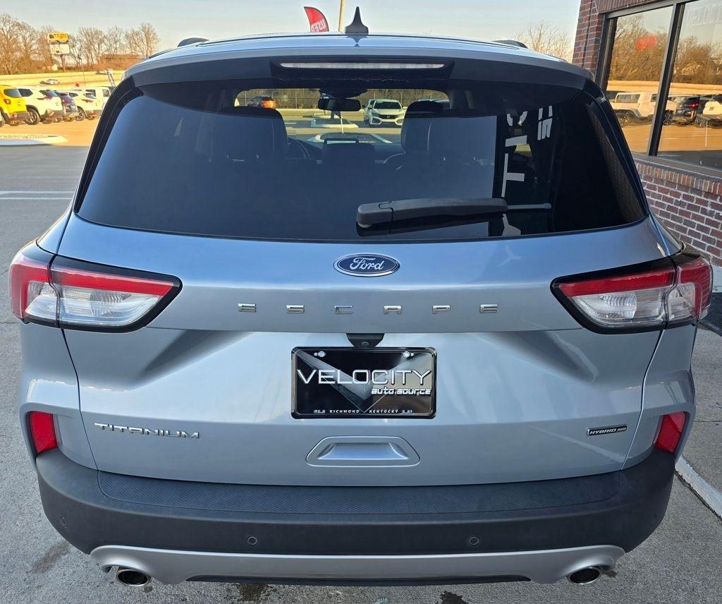 Ford Escape Hybrid  2022