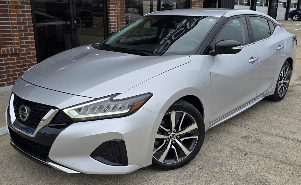 Nissan Maxima  2020