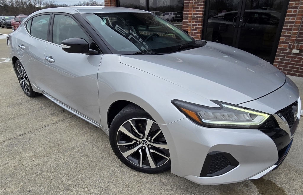 Nissan Maxima  2020