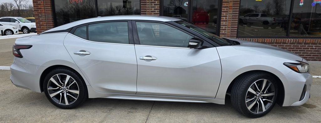 Nissan Maxima  2020