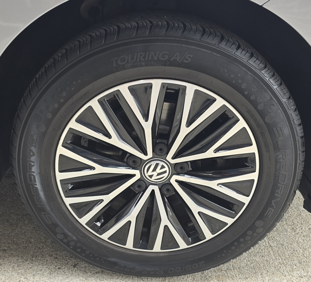 Volkswagen Jetta  2021