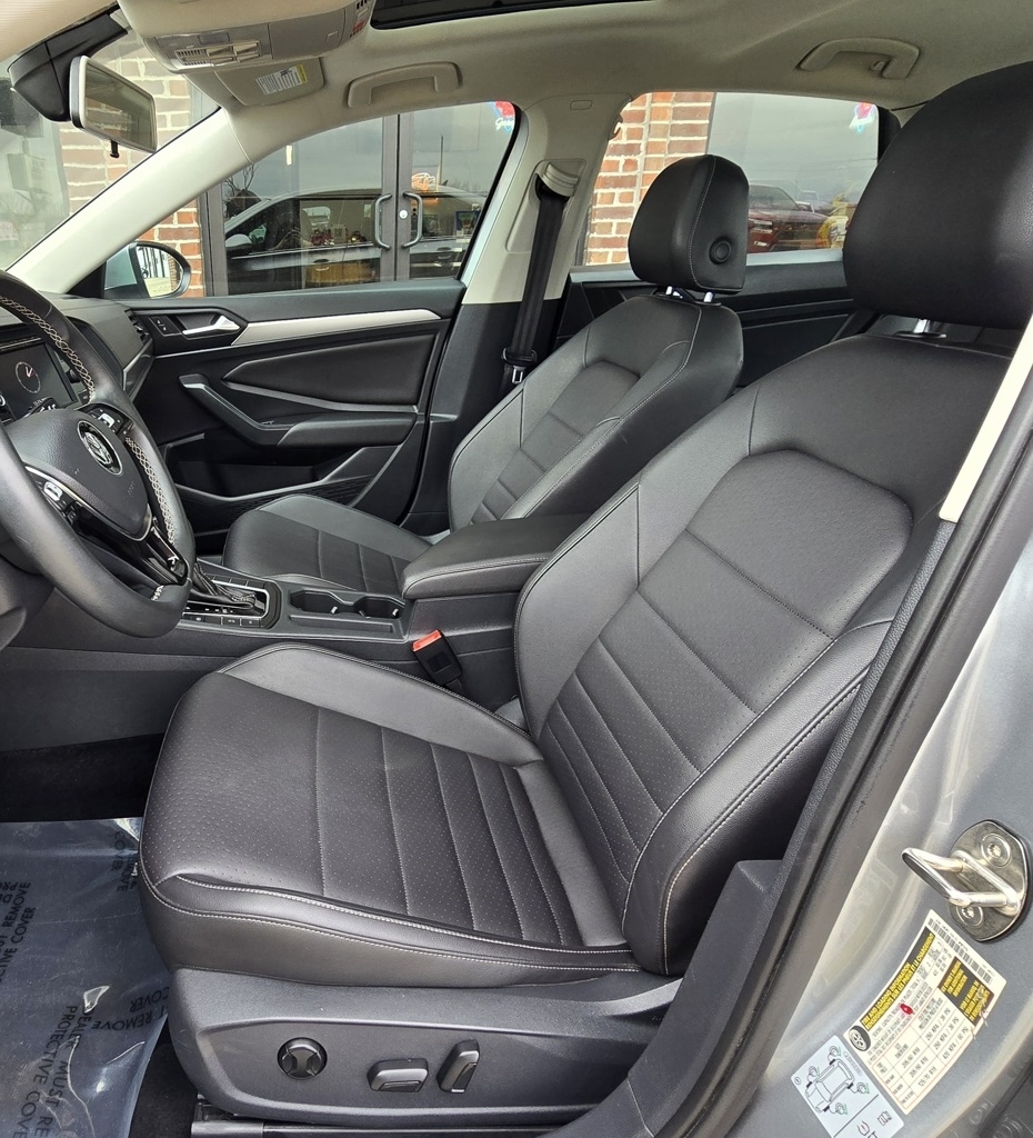 Volkswagen Jetta  2021