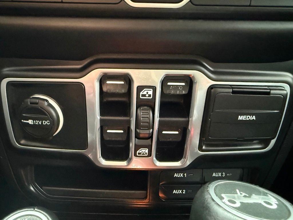 Jeep Wrangler  2018