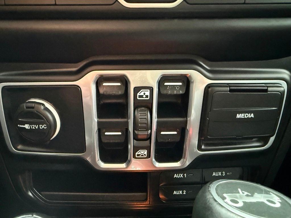 Jeep Wrangler  2018