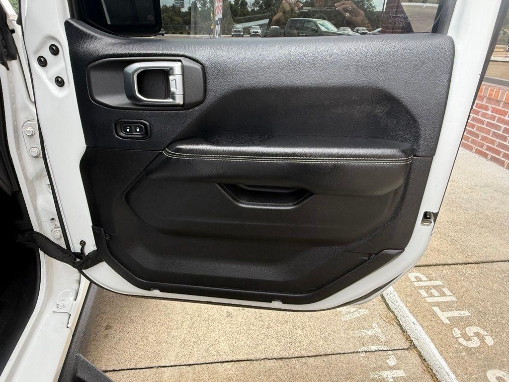 Jeep Wrangler  2018
