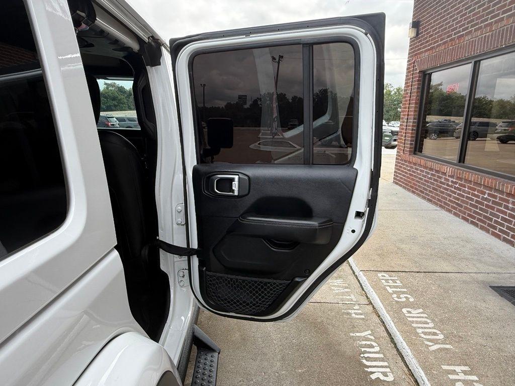 Jeep Wrangler  2018