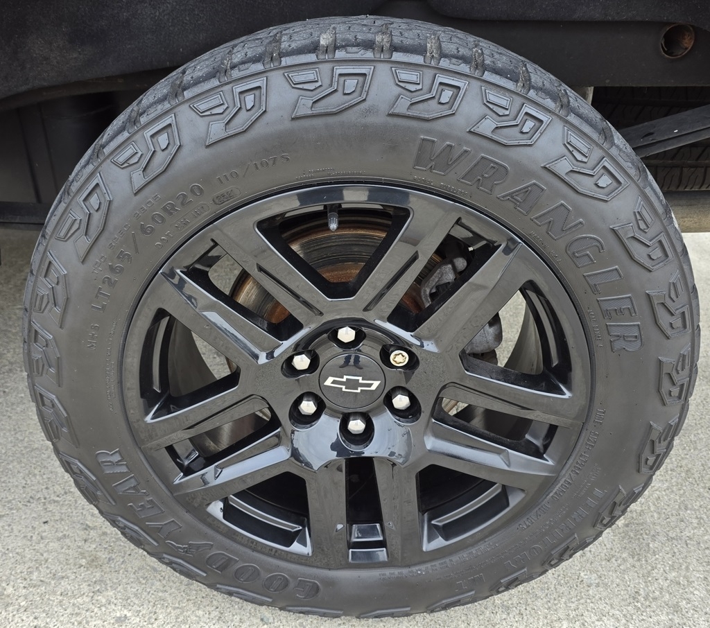 Chevrolet Silverado 1500  2021