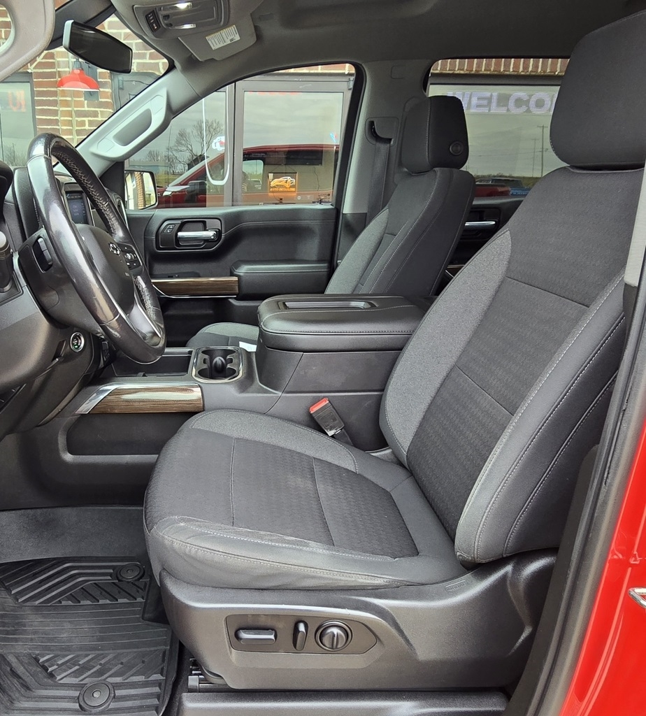 Chevrolet Silverado 1500  2021