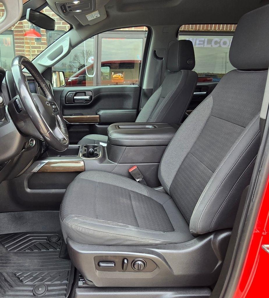 Chevrolet Silverado 1500  2021