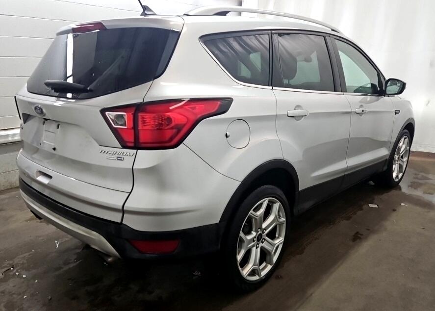 Ford Escape  2019
