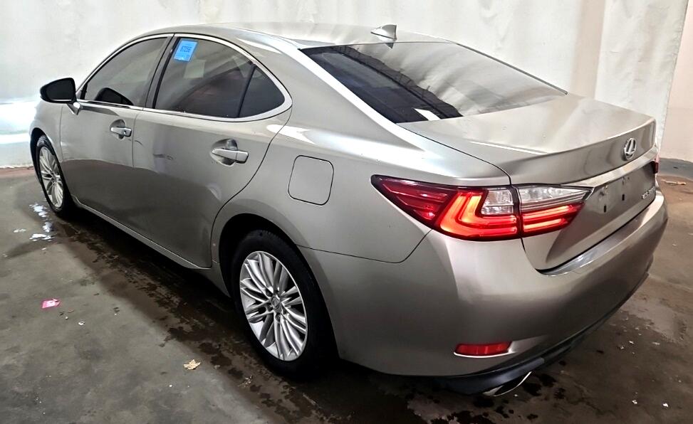 Lexus ES 350  2018