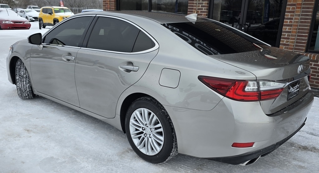 Lexus ES 350  2018