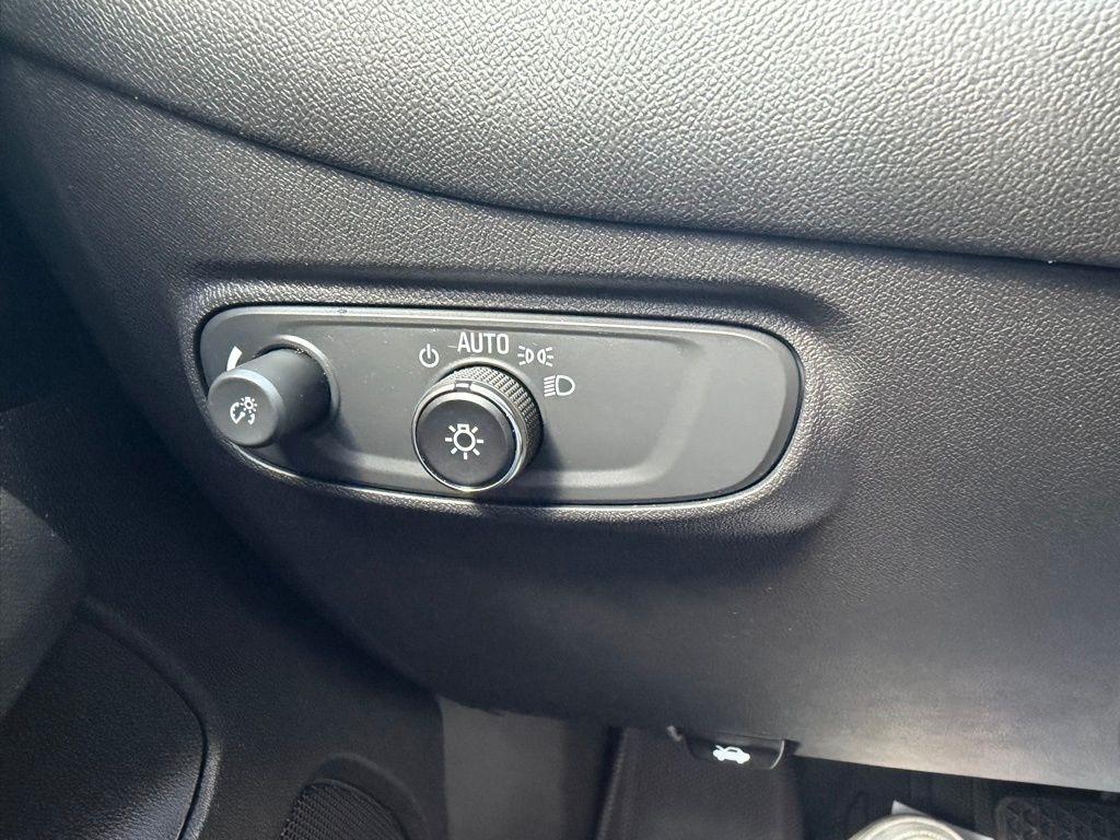 Chevrolet Equinox  2022