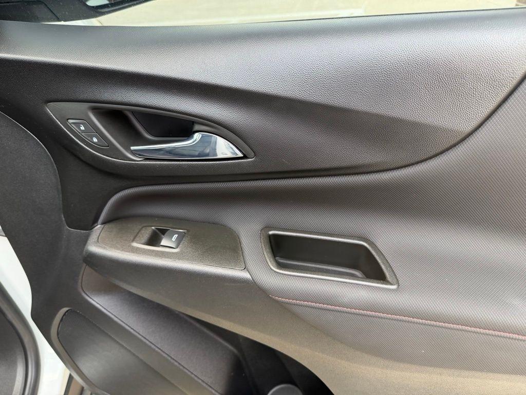 Chevrolet Equinox  2022